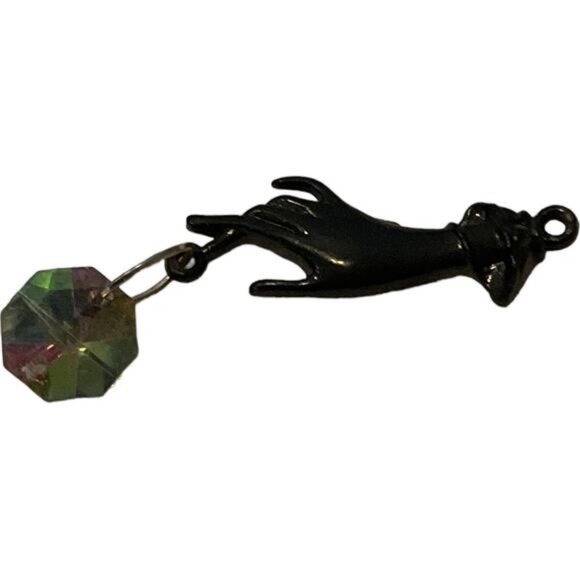 Victorian Style Hand Charm With Crystal Bead Pendant - Picture 1 of 4